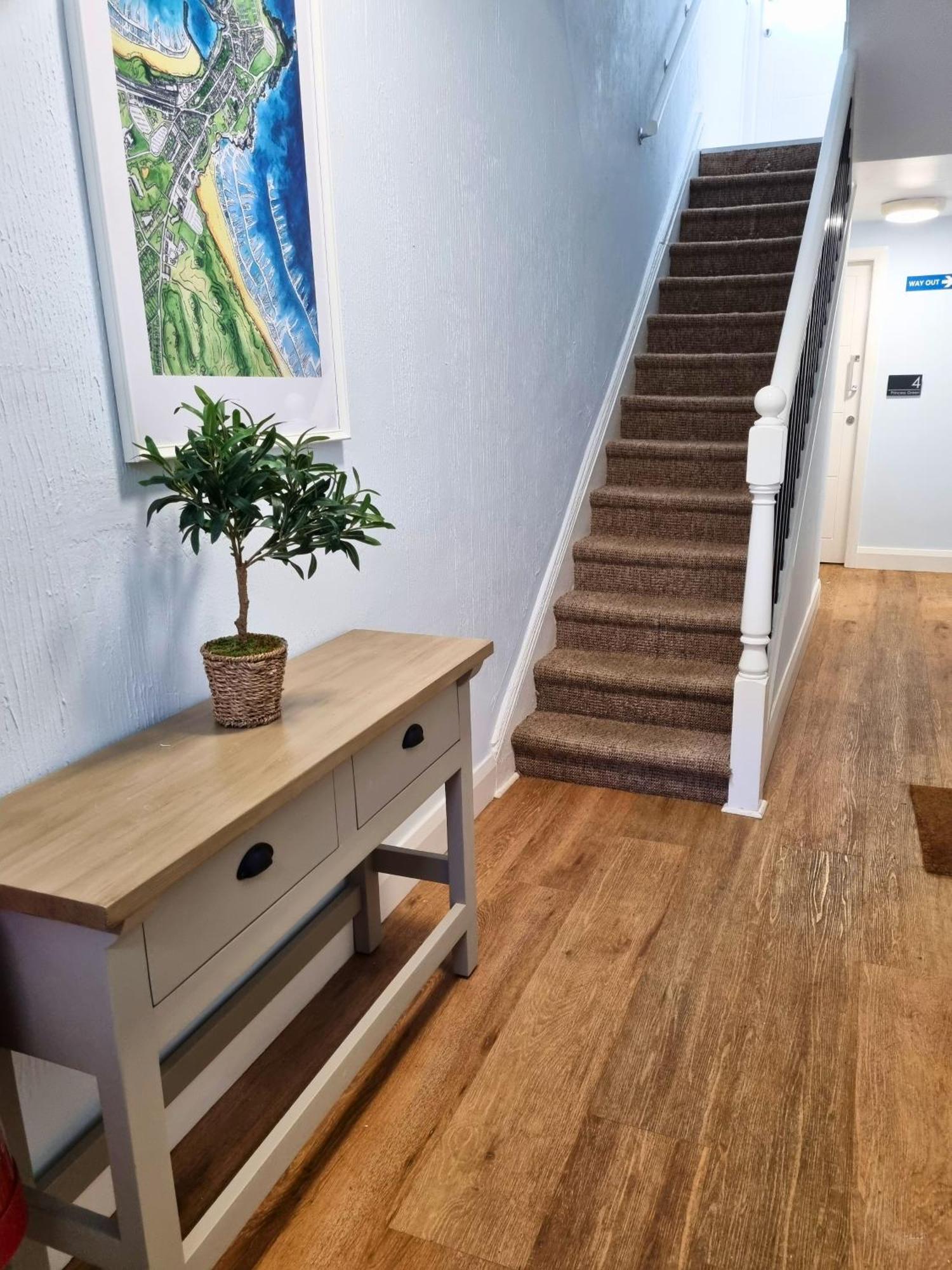 5 Princess Green - Portrush By The Sea エクステリア 写真