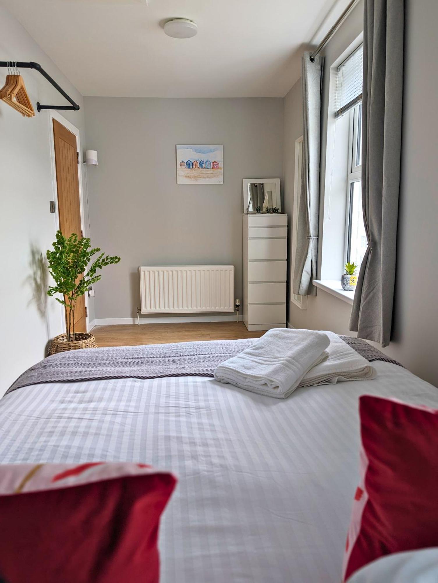 5 Princess Green - Portrush By The Sea エクステリア 写真